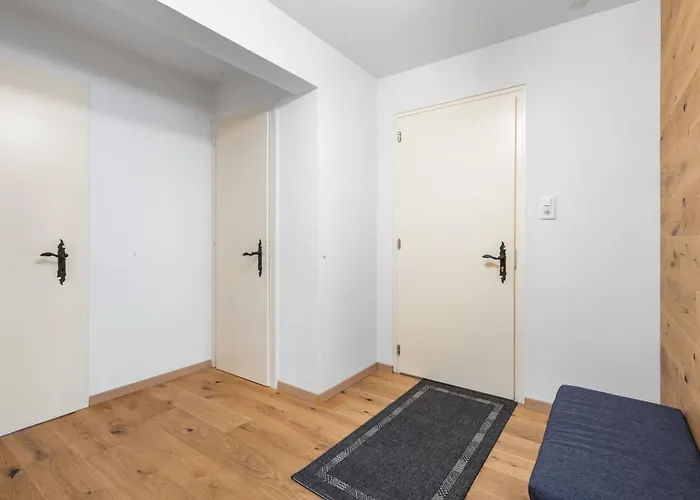 Les Platanes F1 - 6 Pers - Centre ננדה